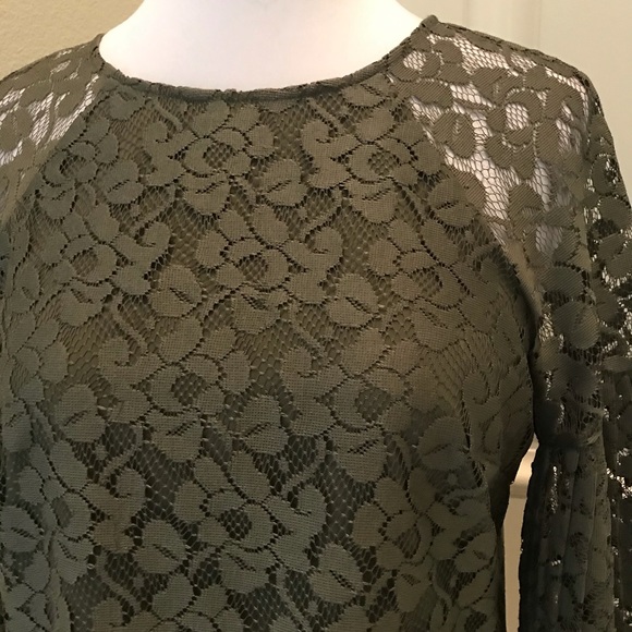 Nwot Banana Republic olive green lace top - Picture 2 of 5